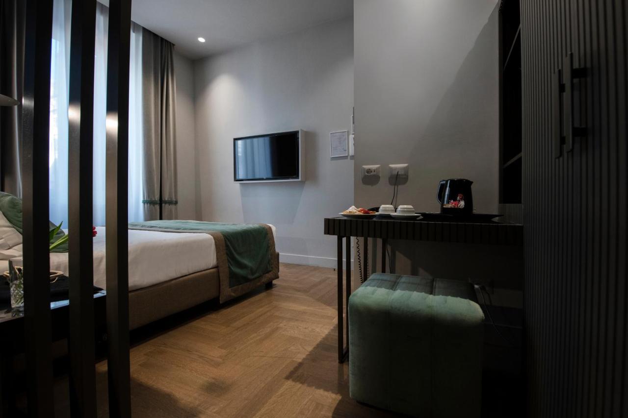 77 Seventy-seven - Maison D'art Collection 4* Rom