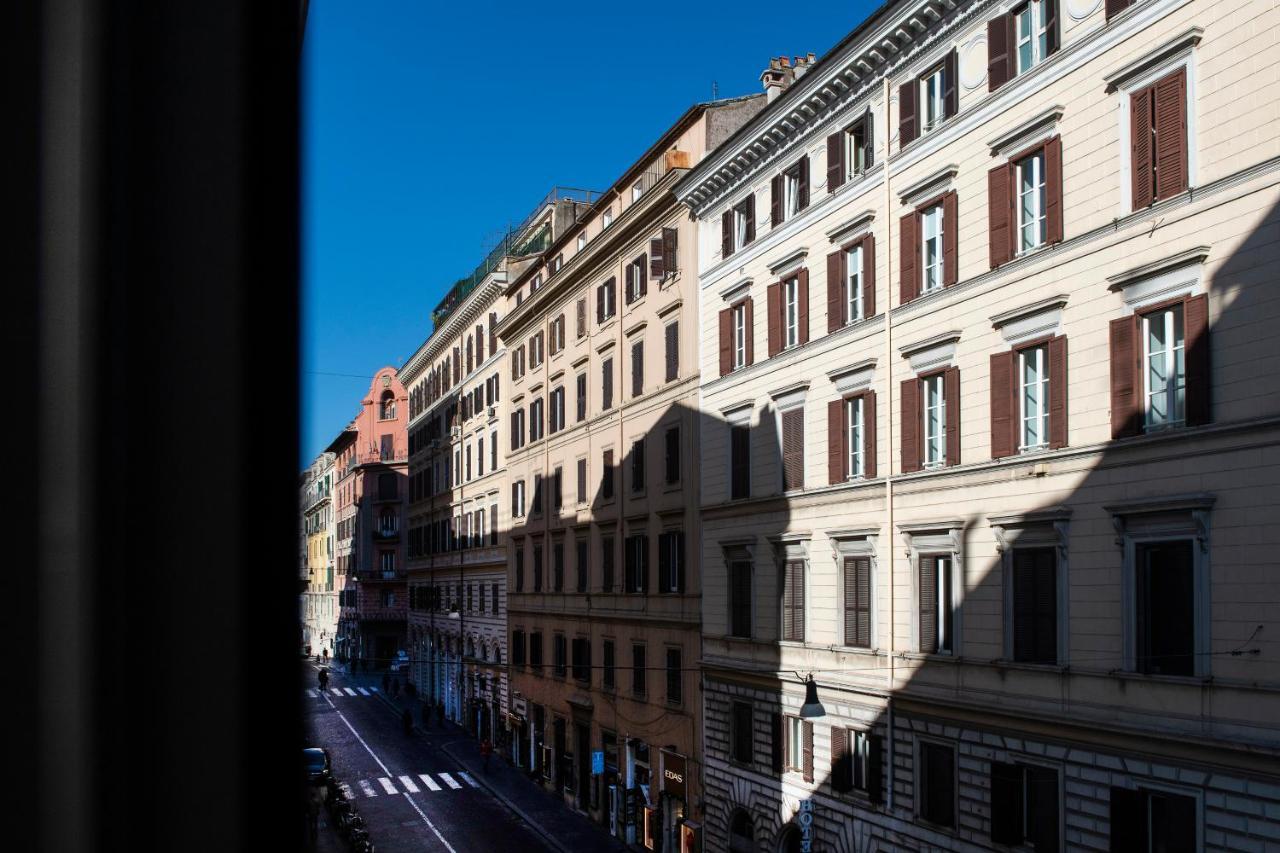 77 Seventy-seven - Maison D'art Collection 4* Rom
