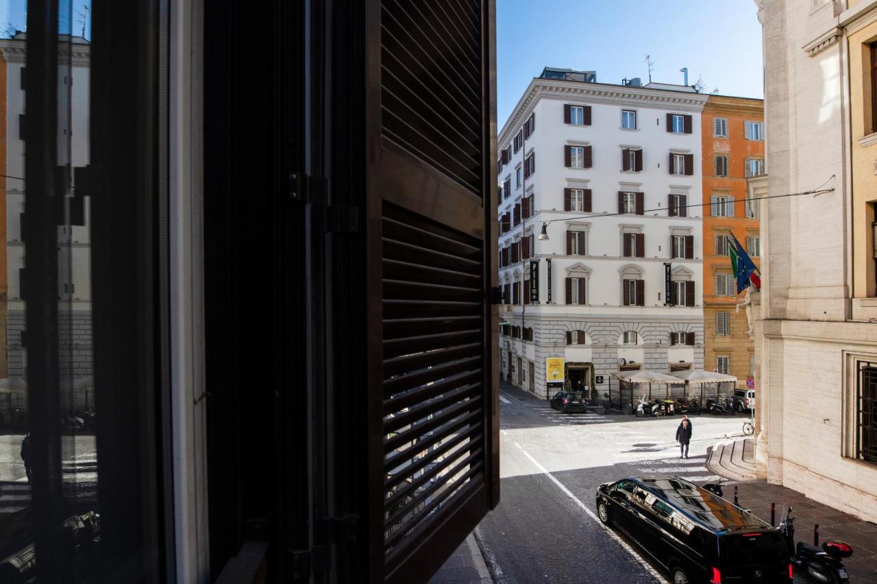 77 Seventy-seven - Maison D'art Collection 4* Rom